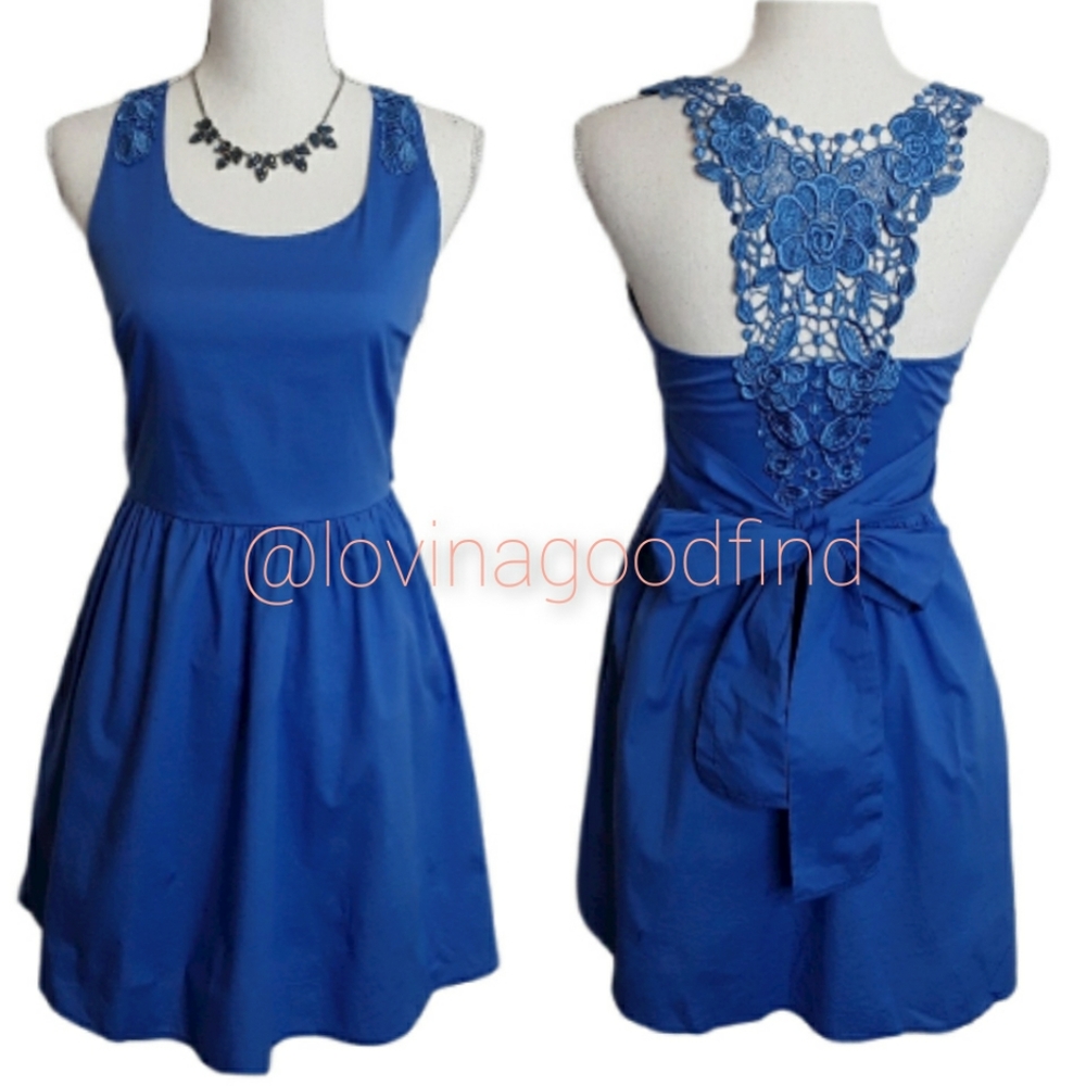 Solemio Blue Lacey Applique Mini Dress EUC sz S